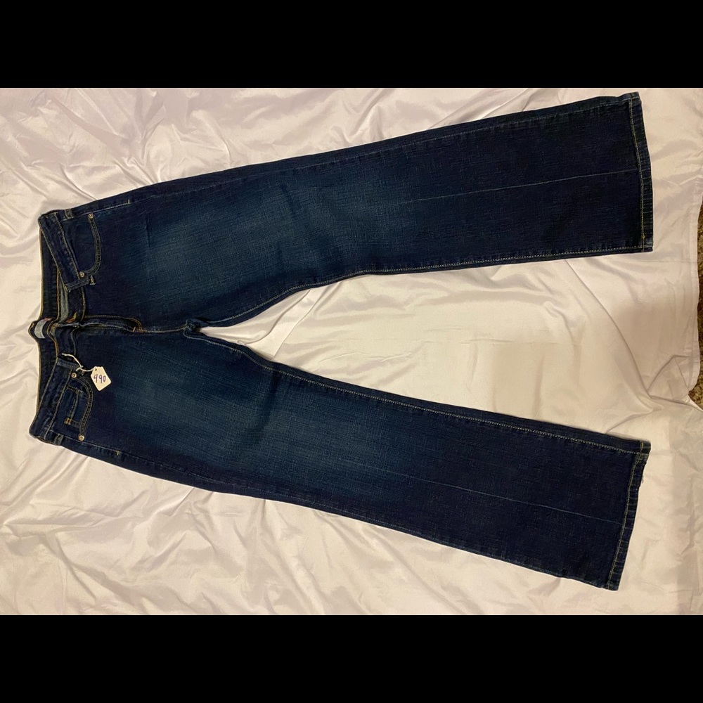 EUC Levi’s denim jeans. Size 12.